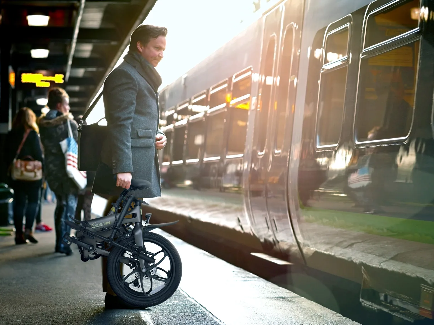 SachsenRad F11 Pro MagPuma E-Klapprad dunkelgrau Transporttasche