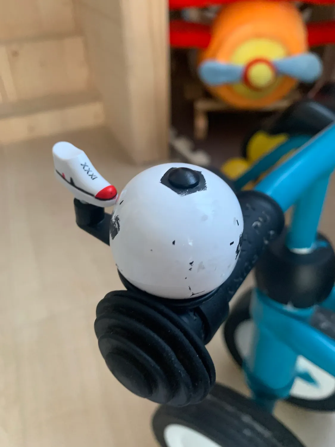 Fischer 85806 Fahrradglocke Fußball bunt