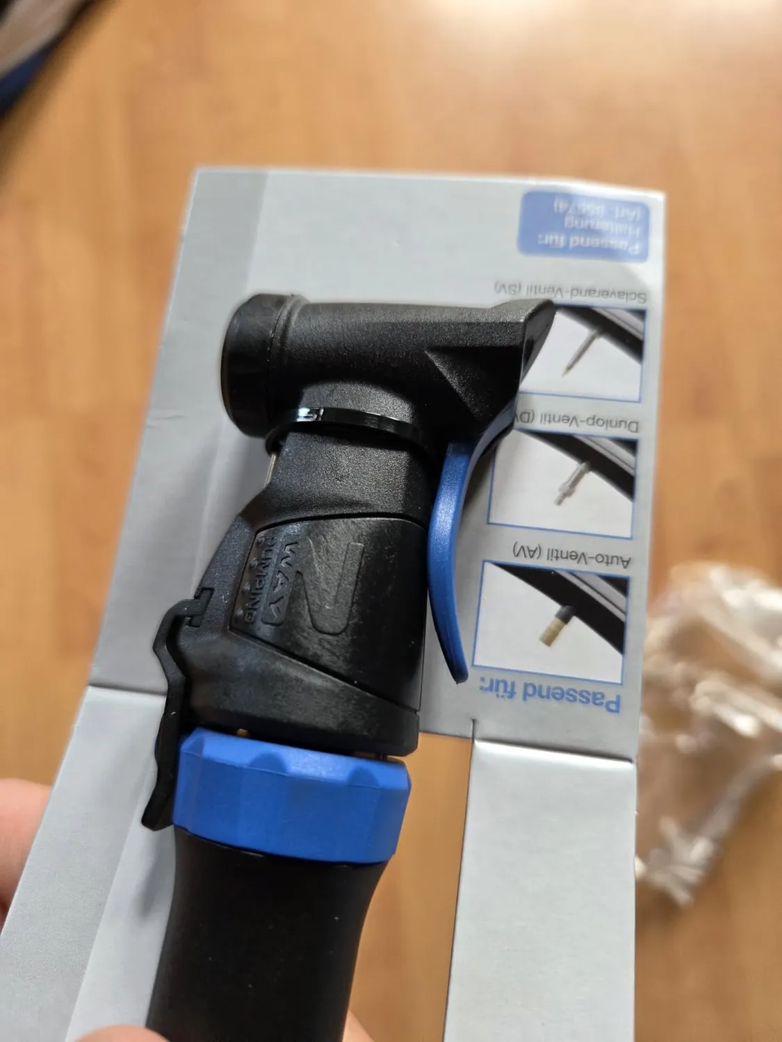 Fischer 85593 Mini-Pumpe Doppelhub schwarz Ventile