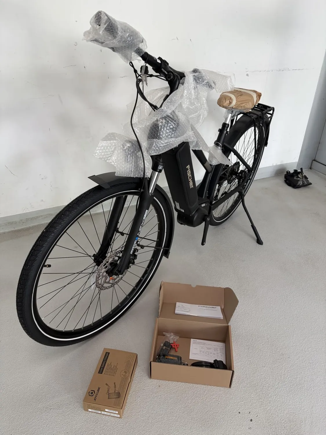 Fischer Viator 4.2i Trekking E-Bike 45 cm 80 Nm