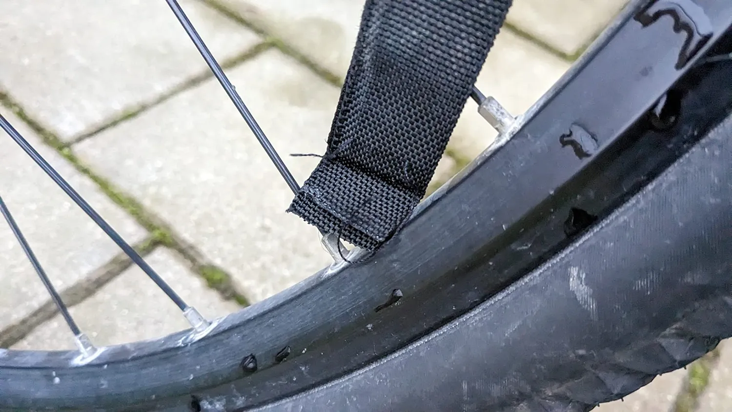 Fischer Garage Premium E-Bike Abdeckung 200x110cm wasserdicht