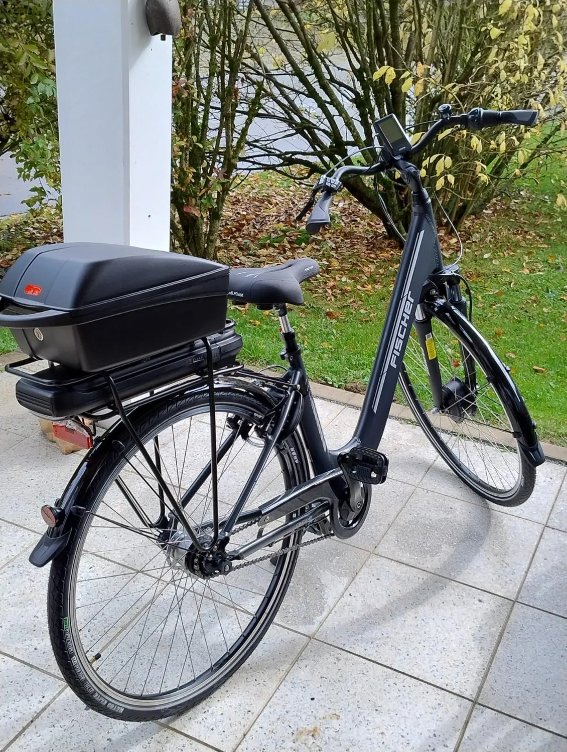 Fischer Gepäckträger-Box Fahrradbox schwarz 11L abschließbar