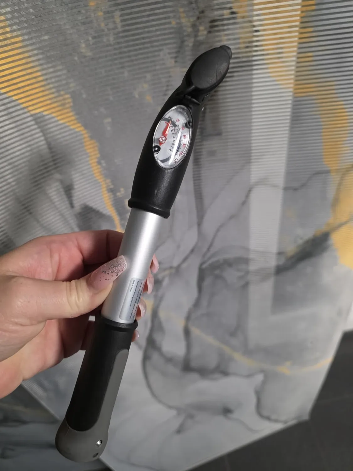 Fischer Mini Luftpumpe Fahrradpumpe mit Manometer 8 bar