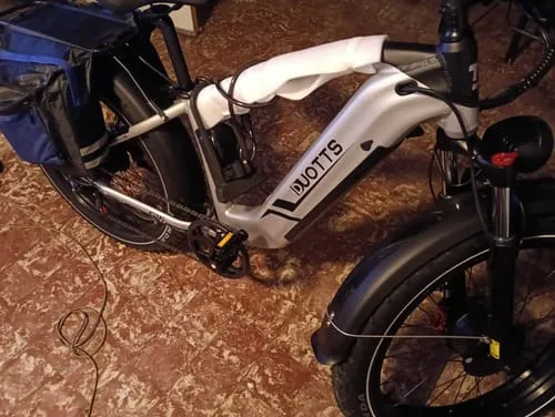 DUOTTS F26 E-Bike 750W Doppelmotor Schwarz-Rot