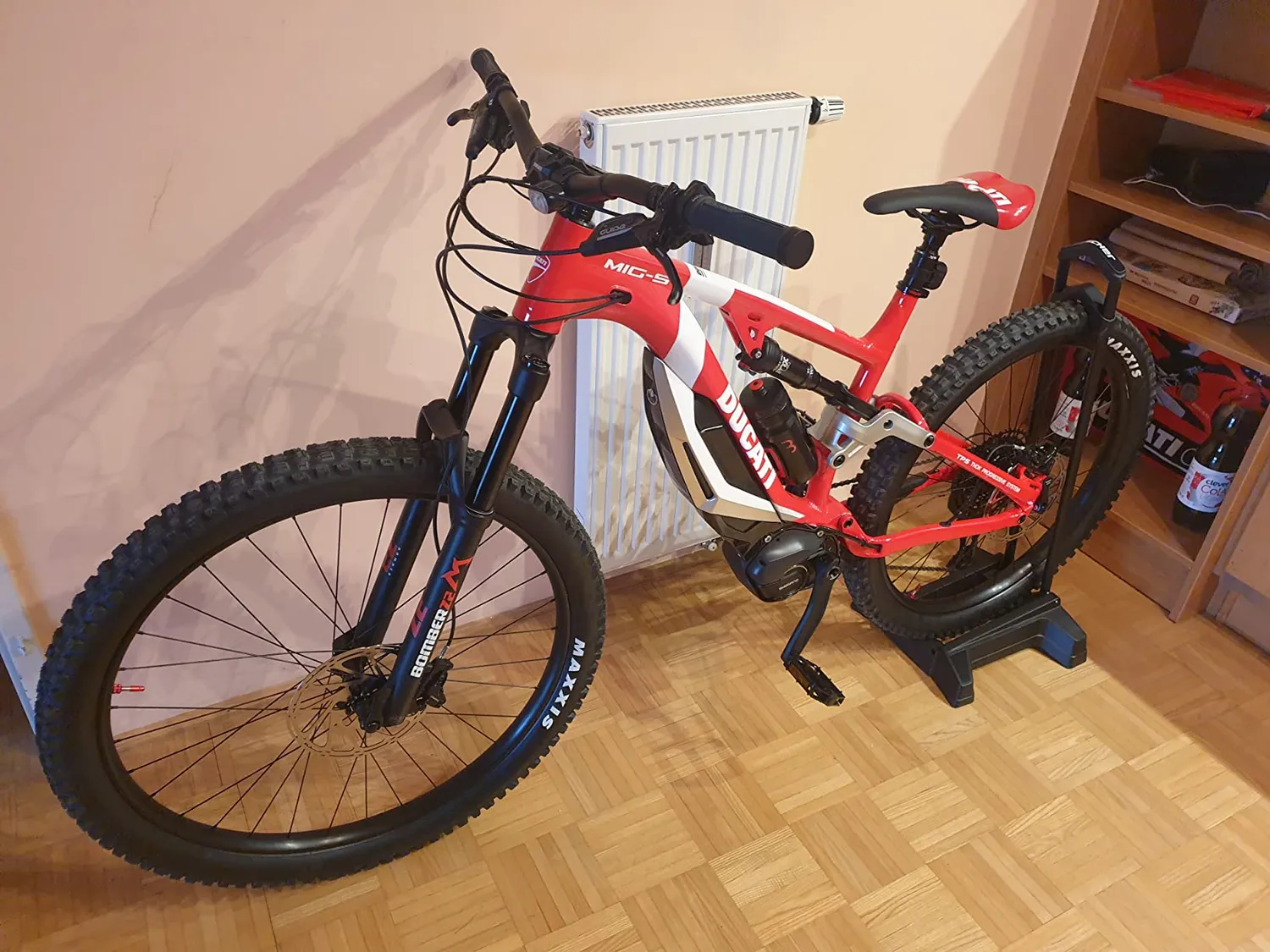 Fischer 10446 Fahrradständer 20-29 Zoll faltbar schwarz
