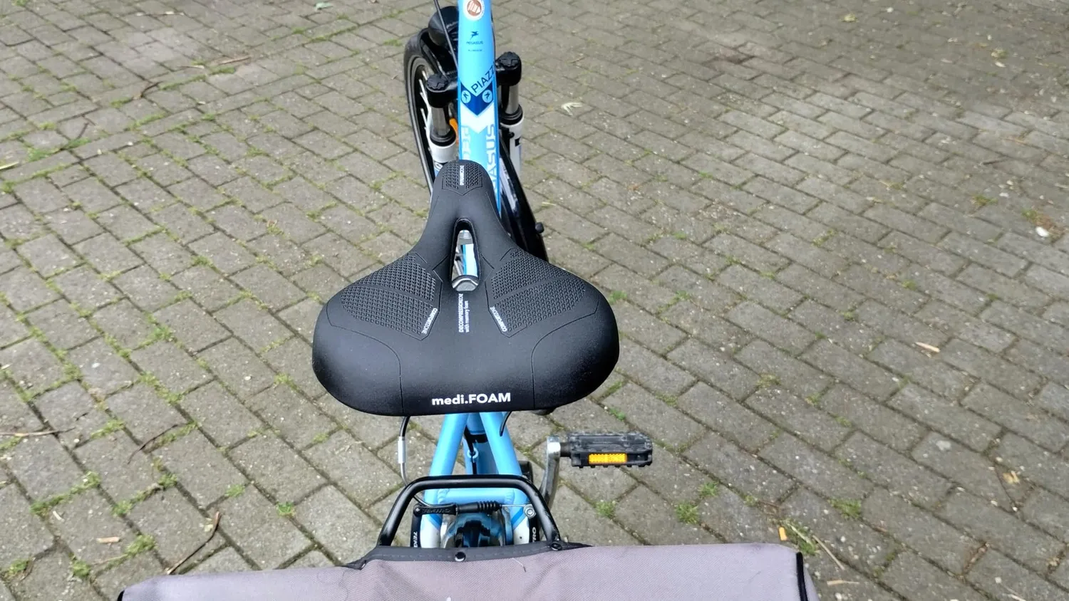 Fischer Satteldecke Touren Gel Sattelüberzug schwarz