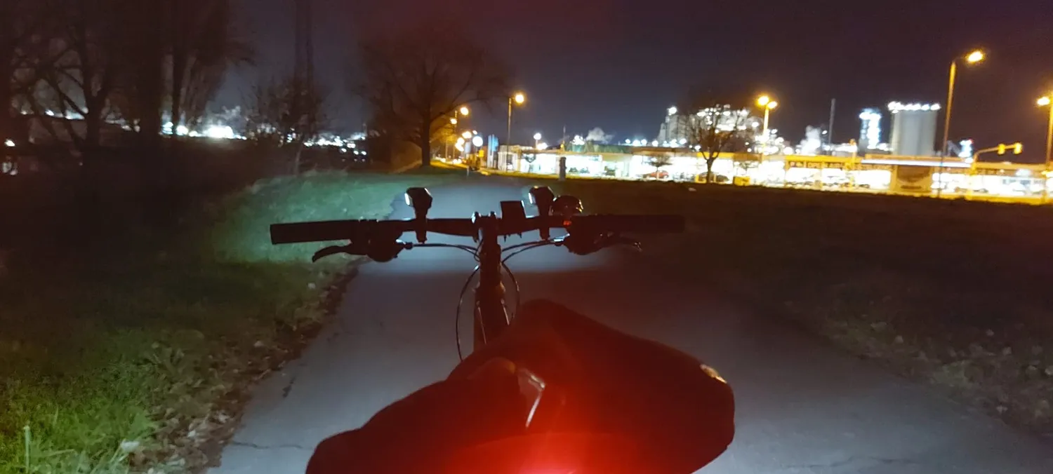 Fischer Frontlicht 40 Lux mit Batterie Fahrradlicht