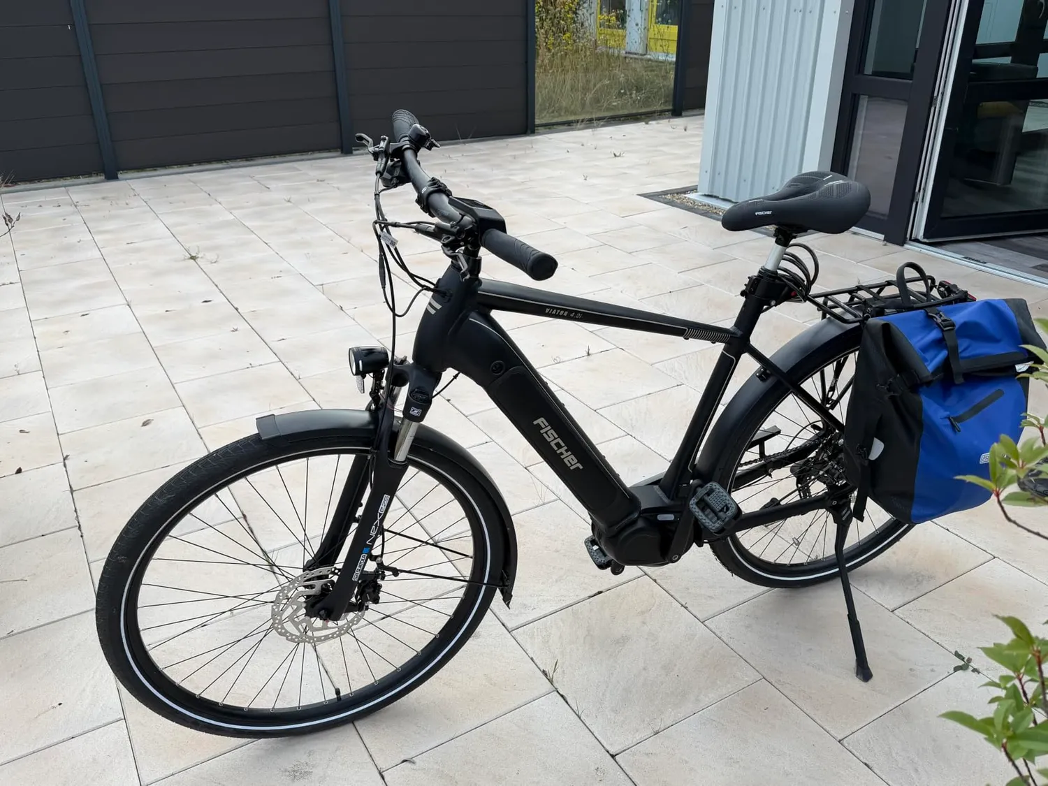 Fischer Viator 4.2i Trekking E-Bike 45 cm 80 Nm
