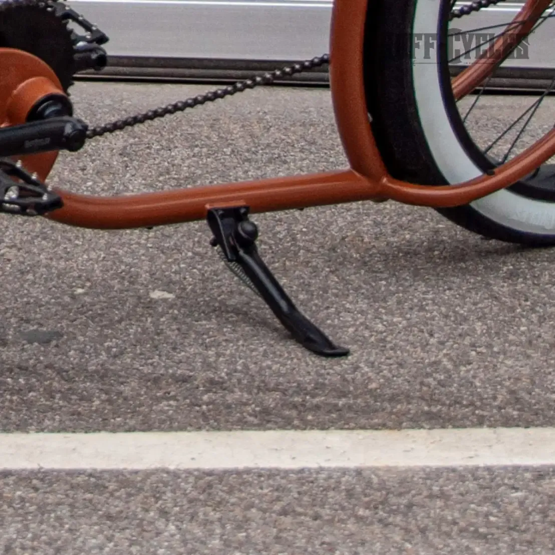 Ruff Cycles The Ruffian Seitenständer schwarz Stahl