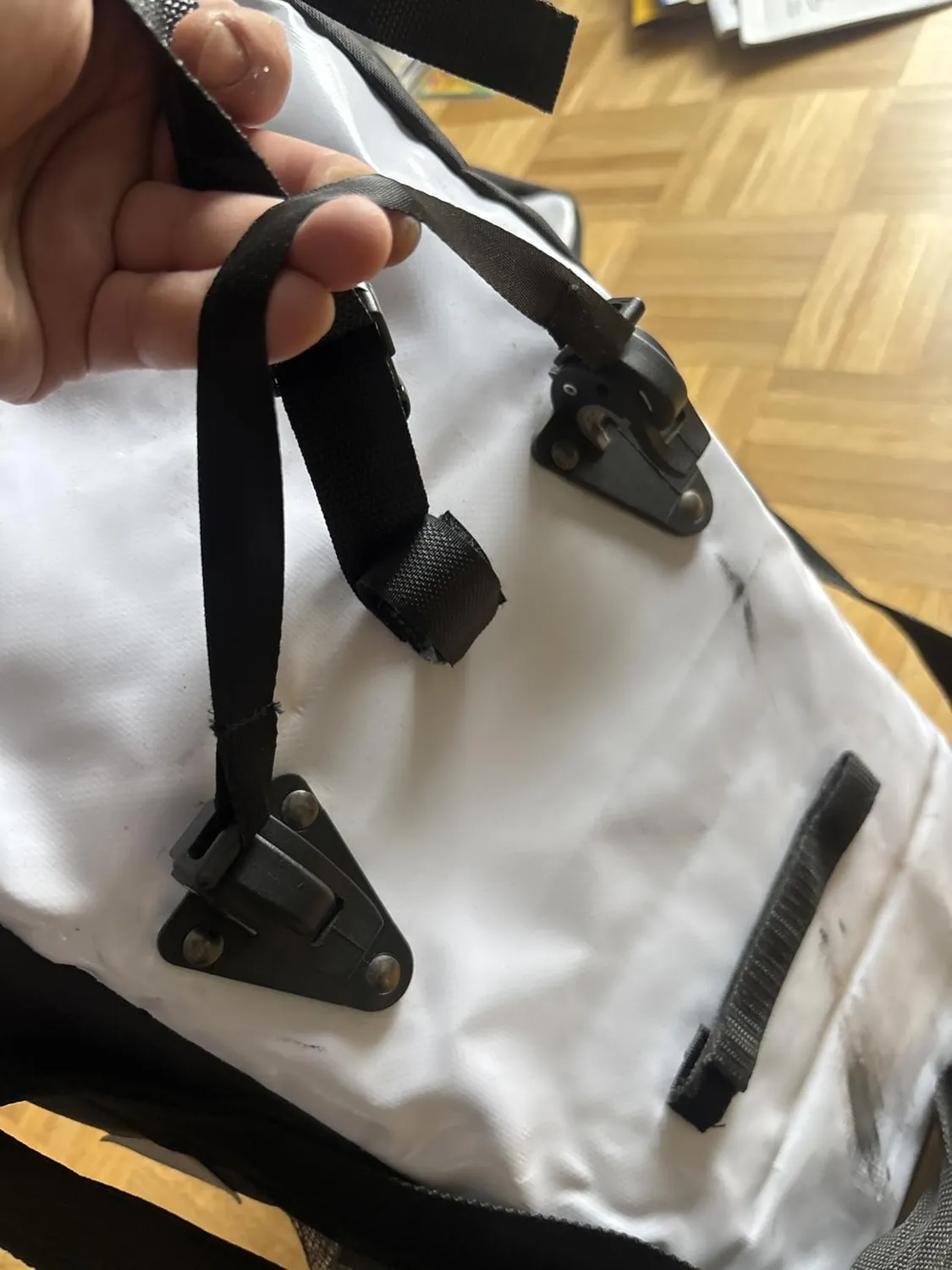 Fischer Gepäckträgertasche wasserdicht 18 Liter weiß