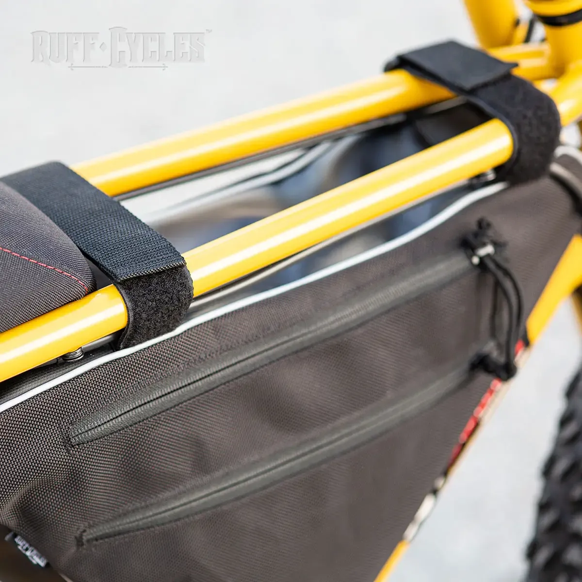 Ruff Cycles Lil’Buddy Rahmentasche 9L Schwarz