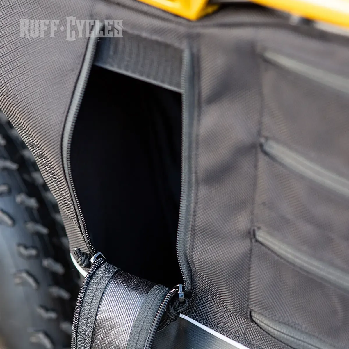 Ruff Cycles LilBuddy Rahmentasche groß 19l Klett