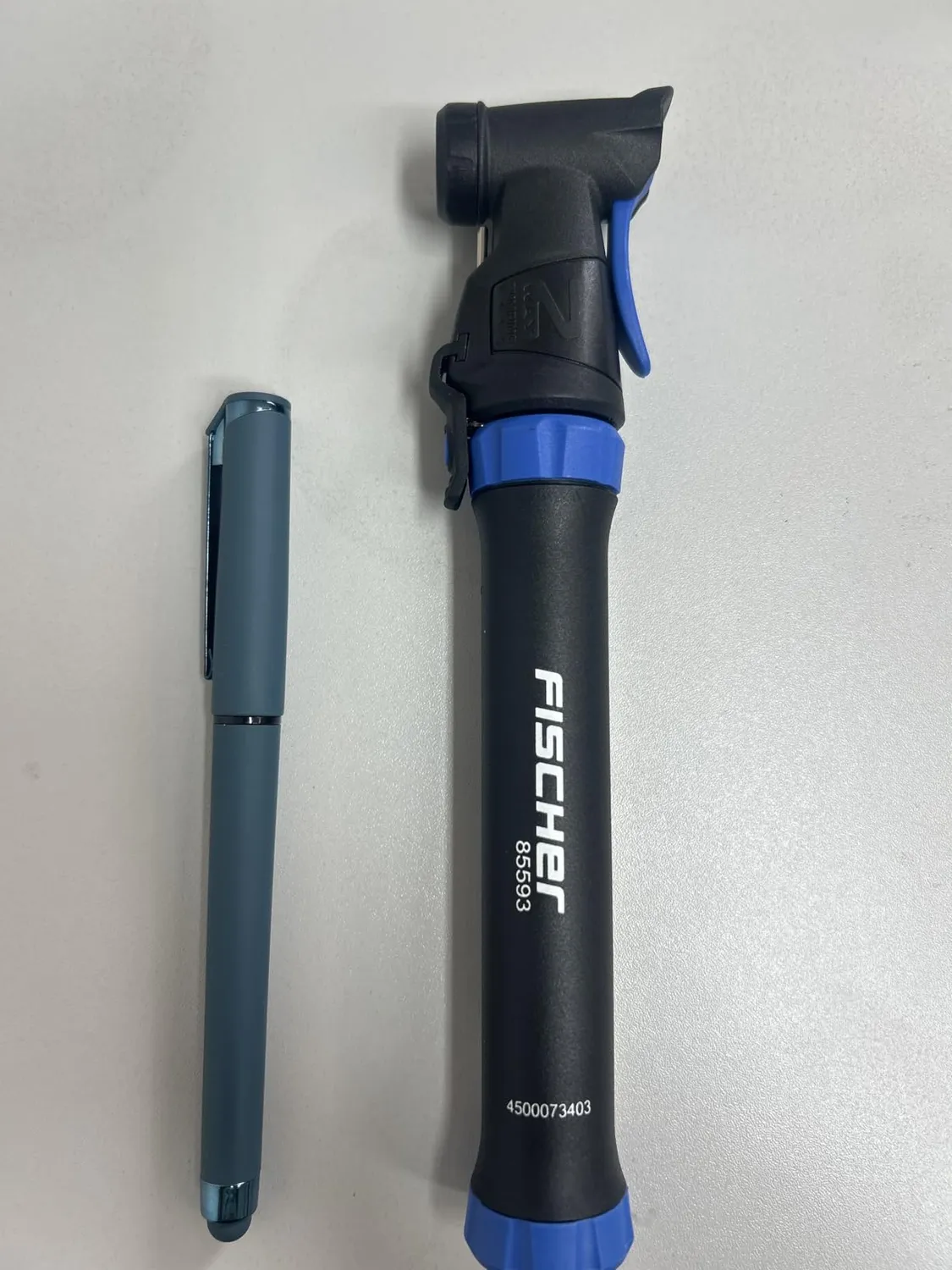 Fischer 85593 Mini-Pumpe Doppelhub schwarz Ventile