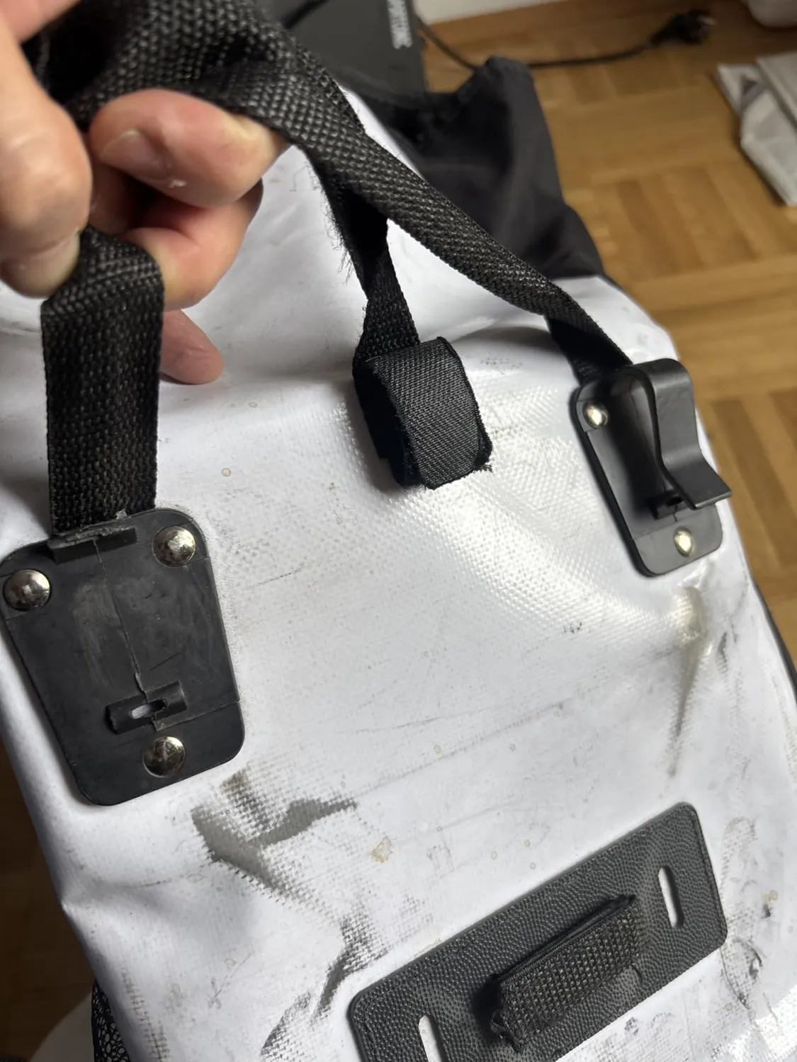 Fischer Gepäckträgertasche wasserdicht 18 Liter weiß